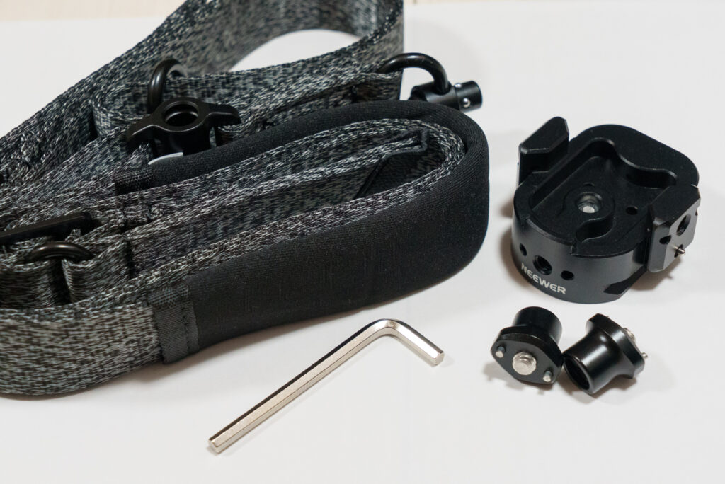 NEEWER ジンバルショルダーストラップを加工してDJI RS 3mini ジンバルスタビライザーに装着