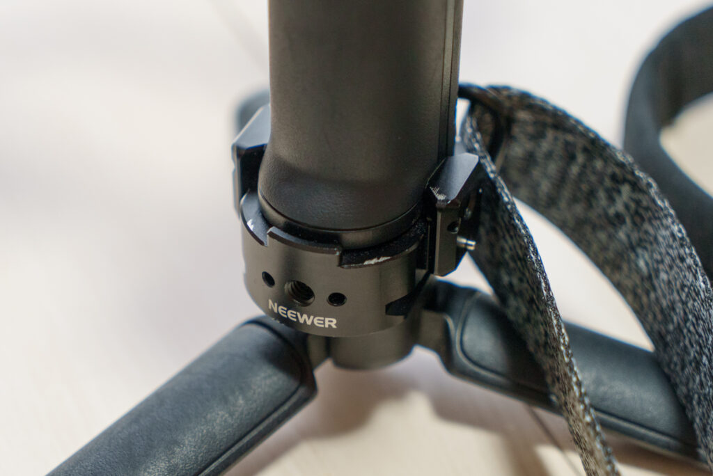 NEEWER ジンバルショルダーストラップを加工してDJI RS 3mini ジンバルスタビライザーに装着